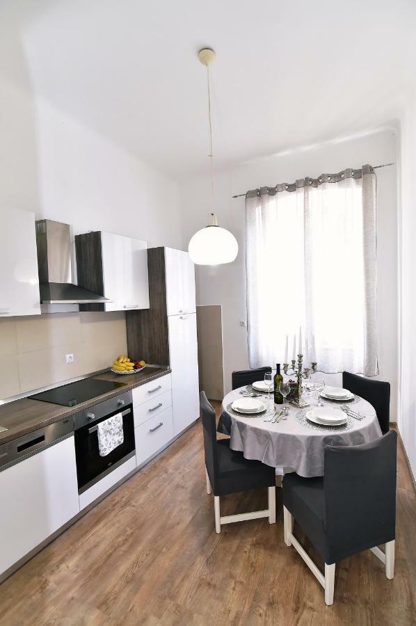 Donatella Apartment Rijeka Luaran gambar