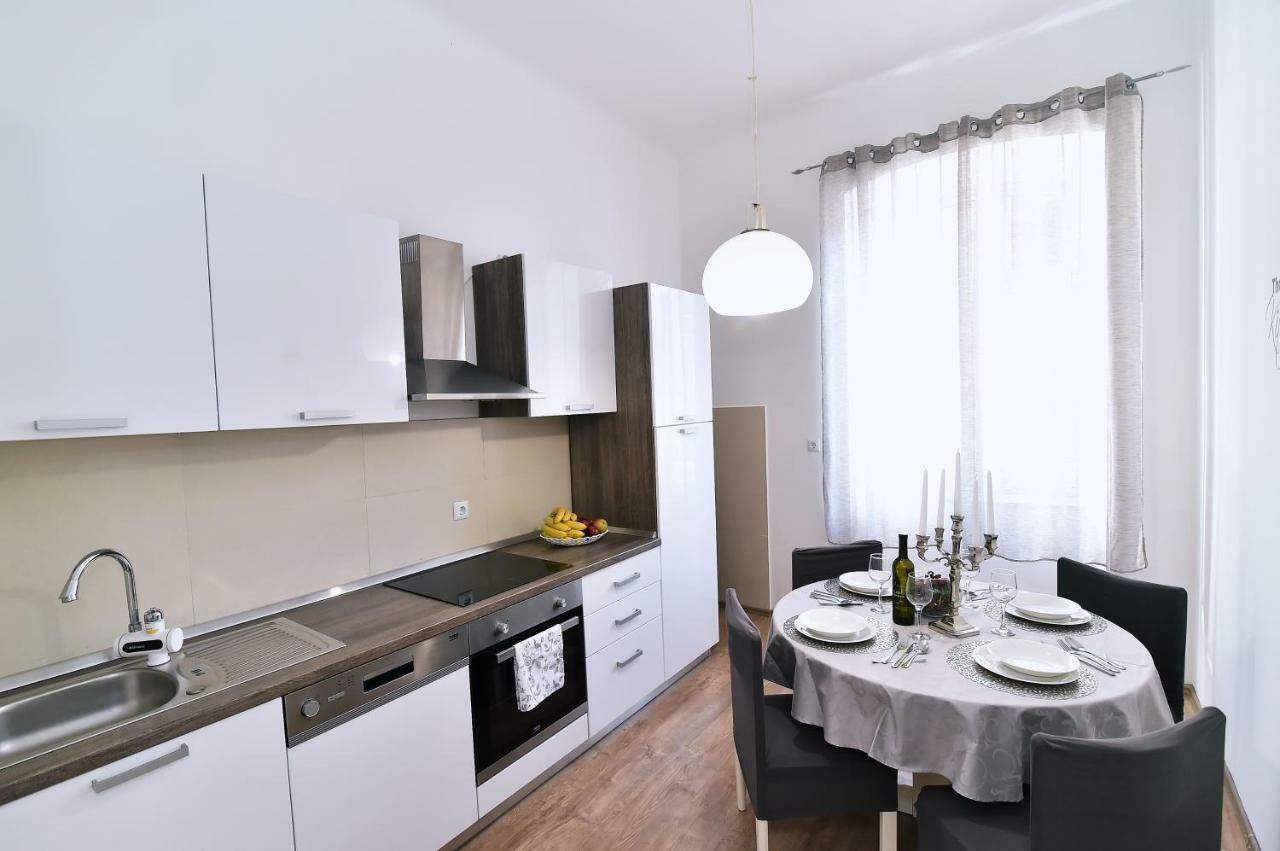 Donatella Apartment Rijeka Luaran gambar